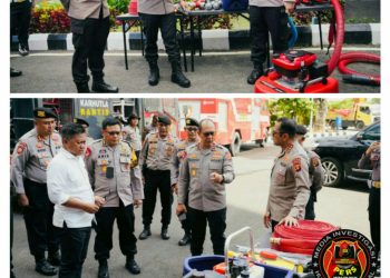 Pastikan Siap Dukung Antisipasi Karhutla, Kapolda Sumsel Periksa Kendaraan dan Sarana Peralatan Pemadam Api