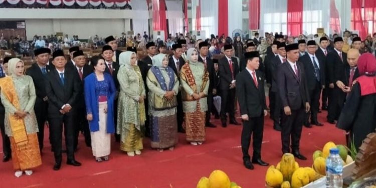 Anggota DPRD Empat Lawang, Resmi di Lantik Dalam Rapat Paripurna