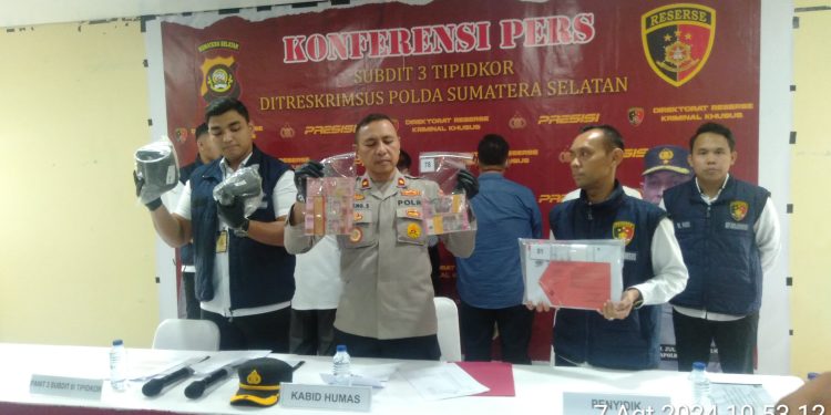 4 Tersangka Direktur Utama PT SP2J Dugaan Korupsi Rp 3,9 Miliar,Akan di Tahan Kejati SUMSEL