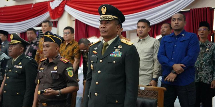 Kasdam II Sriwijaya Menghadiri Rapat Paripurna Istimewa DPRD Kabupaten Banyuasin