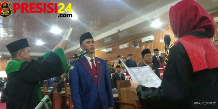 Pengambilan Sumpah Pimpinan DPRD Kabupaten Empat Lawang Masa Jabatan 2024-2029