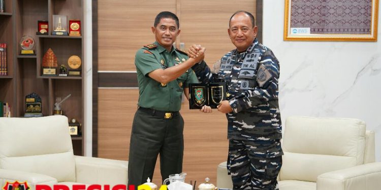 Pangdam II Sriwijaya Siap Dukung Open Tournament Piala Panglima TNI Dayung Perahu Naga di JSC Palembang