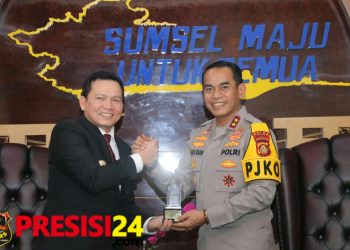 Silaturahmi ke Gubernur Sumsel, Kapolda Irjen Andi Rian R Djajadi Intens Bahas Agenda Nasional Hingga Pilkada