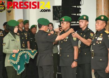 Danrem 044/Gapo Hadiri Acara Tradisi Penerimaan Warga Baru Kodam II/Swj