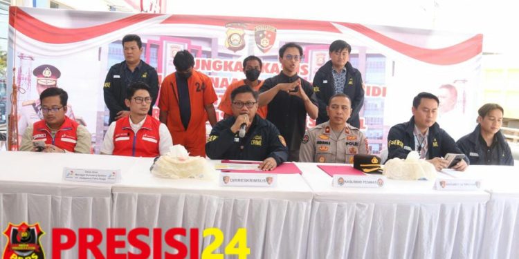 Gunakan Barcode My Pertamina Isi Solar Subsidi Berulang, Dua Sopir Box Ditangkap Ditreskrimsus Polda Sumsel