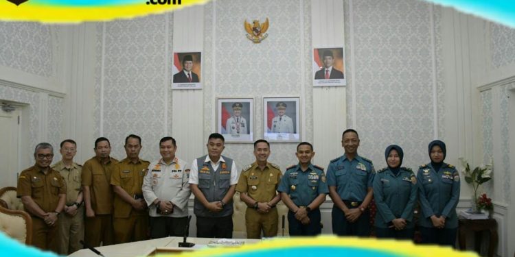 Danlanal Palembang dan Walikota Palembang Perkuat Sinergitas Keamanan Maritim Kota Palembang