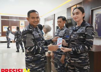 Lanal Palembang Ikut Ramaikan Pembagian Paket Lebaran Serentak TNI AL Tahun 2025