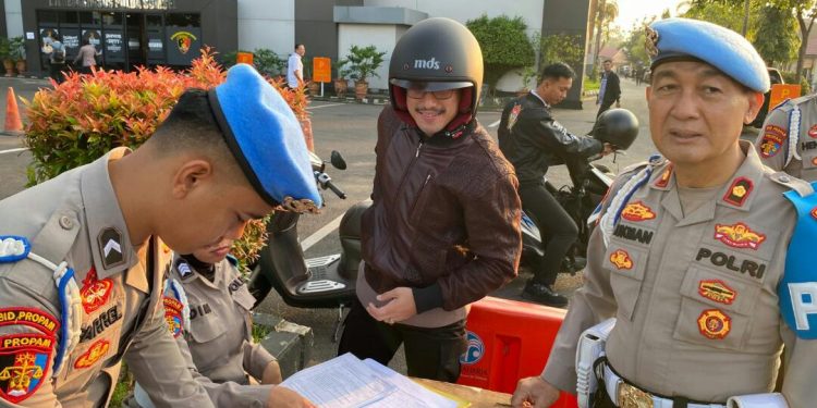 Provost Polda Sumsel Laksanakan Penegakan Disiplin Polri di Mapolda Sumsel