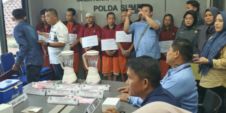 Pemusnahan Narkotika Jenis Sabu Seberat 584,6 Gram dan Ekstasi 150 Butir Dengan Cara di Blender