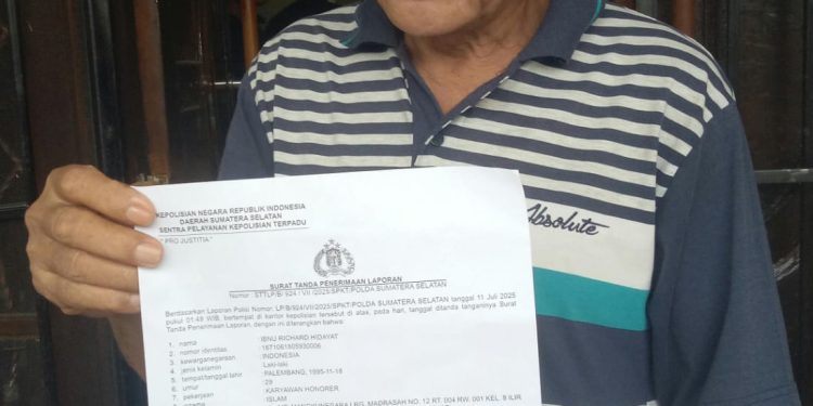 Tragis Seorang Lansia Jadi Korban Penyiraman air Keras Oleh Seorang Tak dikenal