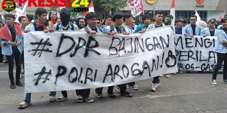 Unjuk Rasa Mahasiswa di DPRD Sumsel Tertib dan Aman, Kapolda Apresiasi Sinergi Polisi-Mahasiswa
