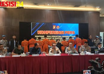 Polda Sumsel Pamerkan Pelaku Perusakan dan Pembakaran Fasilitas Umum di Palembang