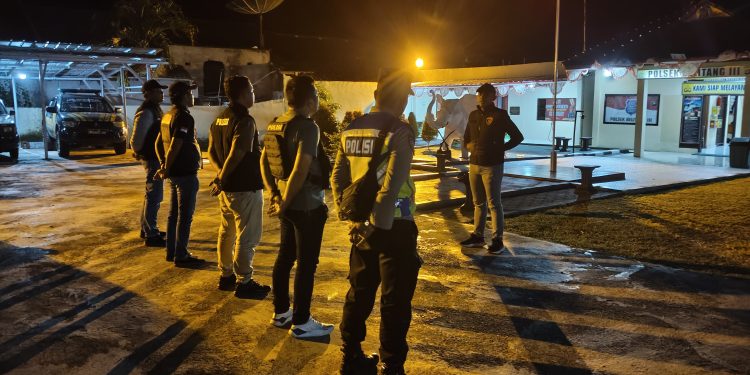 Jaga Kamtibmas Personil Polsek Belitang III Lakukan Patroli antisipasi tindak kejahatan