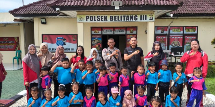 Kunjungan Siswa – siswi TK (Taman Kanak-kanak) Negeri desa Nusa Tunggal Kec. Belitang III di Napolsek Belitang III