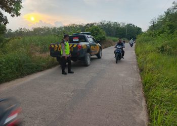 Personil Polsek Belitang III Laksanakan Patroli Hunting, Antisipasi Tindak Pidana 3C