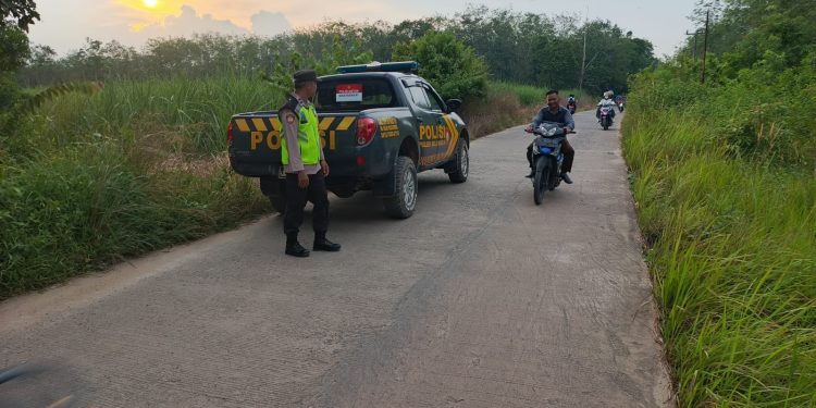 Personil Polsek Belitang III Laksanakan Patroli Hunting, Antisipasi Tindak Pidana 3C