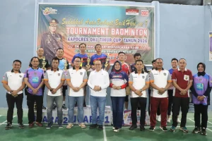 Kapolres OKU Timur Tutup Turnamen Badminton Kapolres Cup 2026